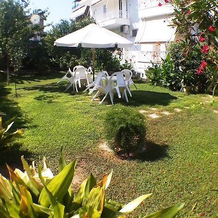 Araliki Apartments & Studios Лутра Едипсу Екстериор снимка