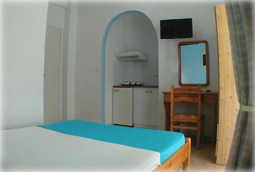 Araliki Apartments & Studios Лутра Едипсу Екстериор снимка