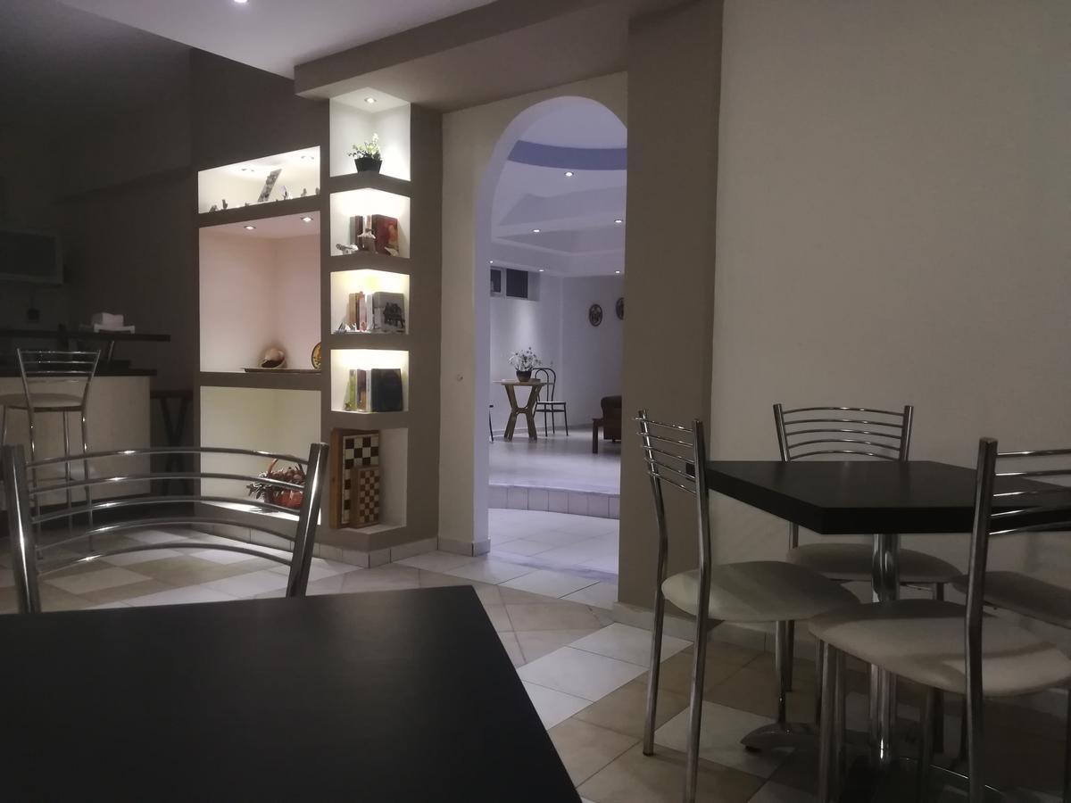 Araliki Apartments & Studios Лутра Едипсу Екстериор снимка